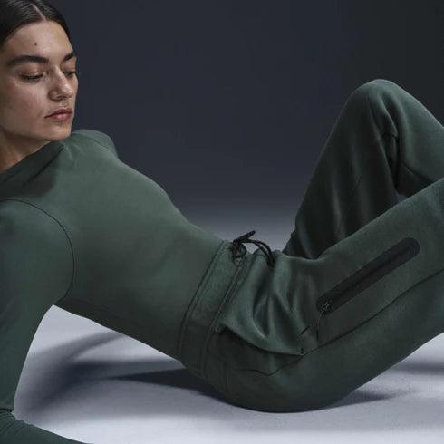 Дамски Панталон Tech Fleece