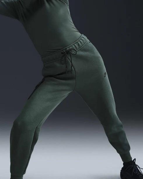 Дамски Панталон Tech Fleece