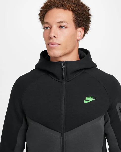 Мъжки Суитшърт Nike Tech Fleece