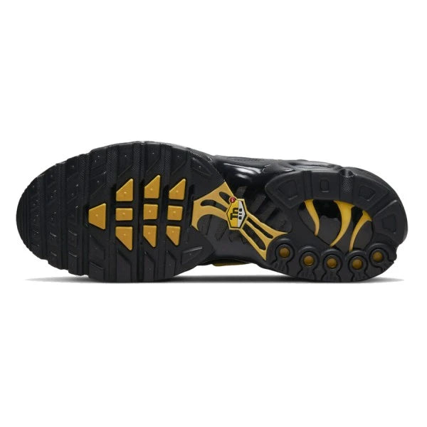 Маратонки Nike Air Max Plus TN Multiswoosh