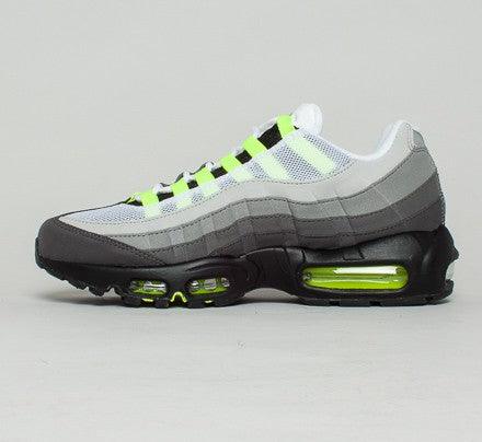 Обувки Air Max 95 OG Black Volt